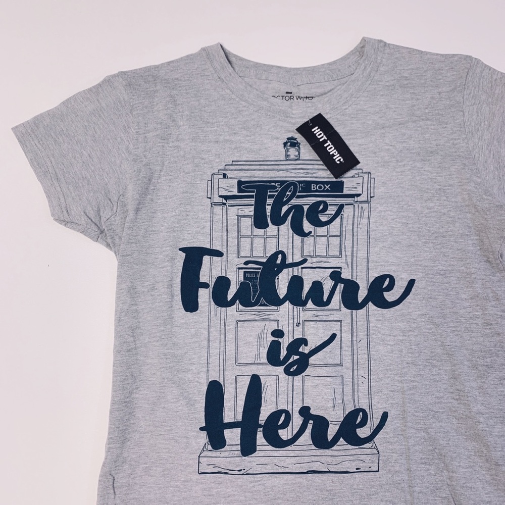 NWT [Doctor Who] The Future is Her Tee